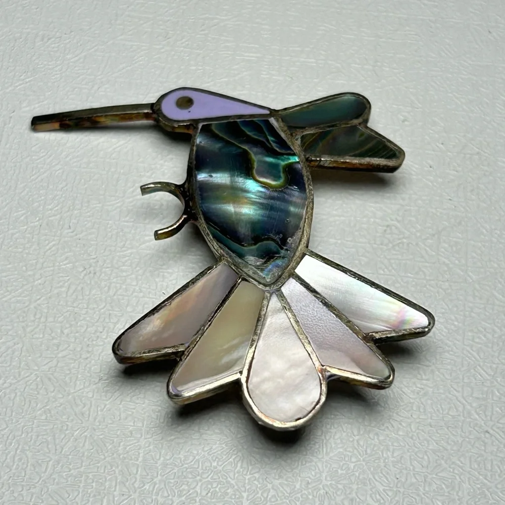 Hummingbird brooch Abalone mother of pearl inlay Iridescent Alpaca Silver Mexico